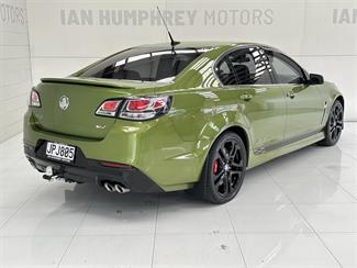 2016 Holden Commodore - Thumbnail