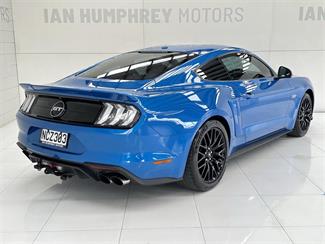 2018 Ford Mustang - Thumbnail