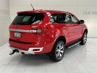 2017 Ford Everest - Thumbnail