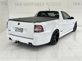 2011 Holden Commodore - Thumbnail